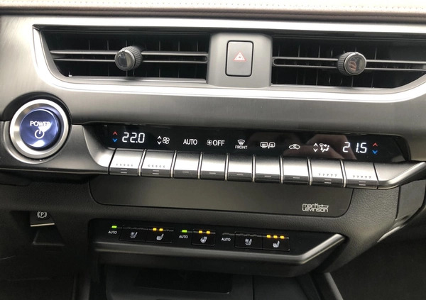 Lexus UX cena 205900 przebieg: 18000, rok produkcji 2022 z Ciężkowice małe 596